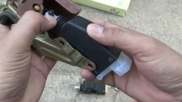 Ремонт дверных замков г. Чебоксары